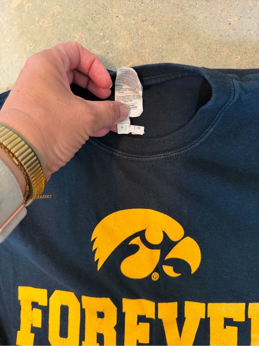 Tee - Picture 3 of 4
